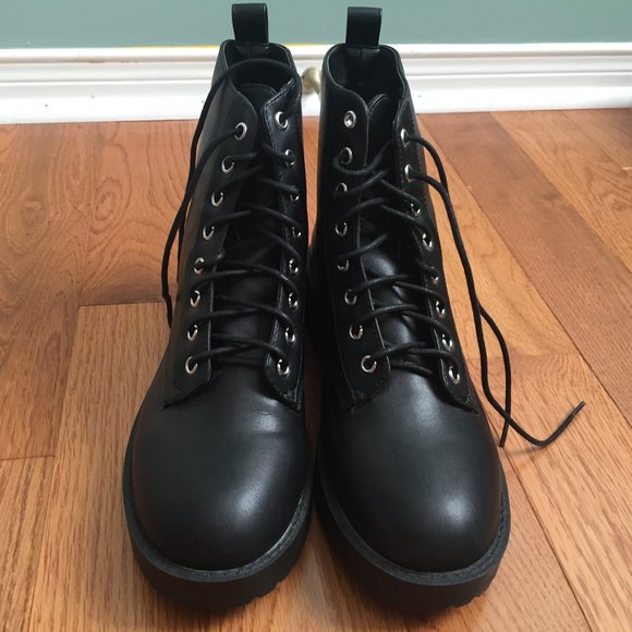 H&M Chunky Ankle Lace Up Boots - Picture 3 of 13